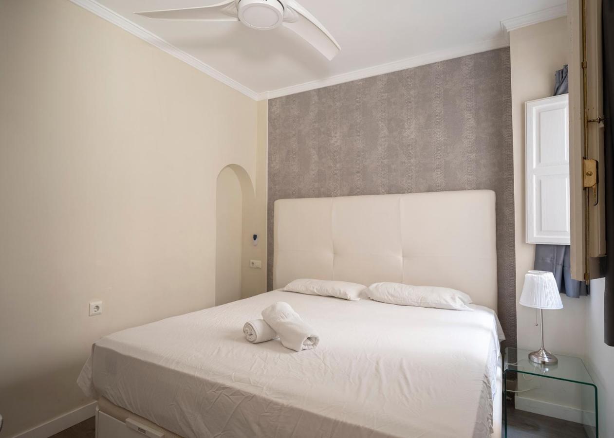 Apartamentos Optima Palacete De La Alhambra Junto A La Alhambra Granada Eksteriør billede
