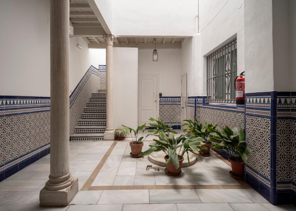 Apartamentos Optima Palacete De La Alhambra Junto A La Alhambra Granada Eksteriør billede